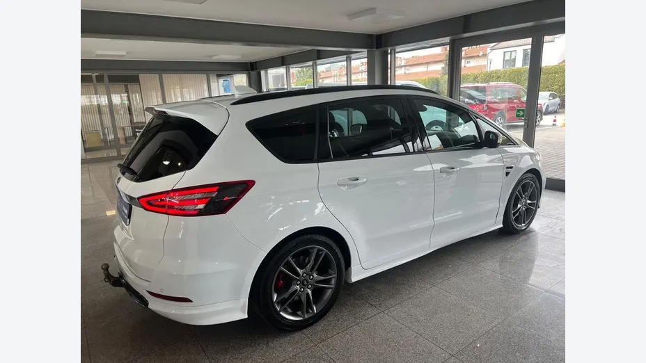 FORD S-MAX -