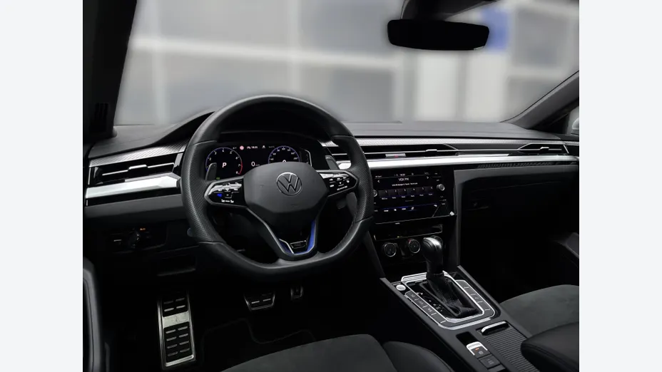 VOLKSWAGEN Arteon Arteon 2.0 TSI 4Motion R DSG