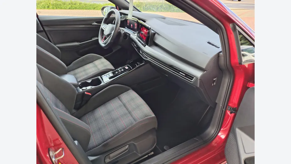 VOLKSWAGEN Golf Golf VIII 2.0 TSI GTI DSG