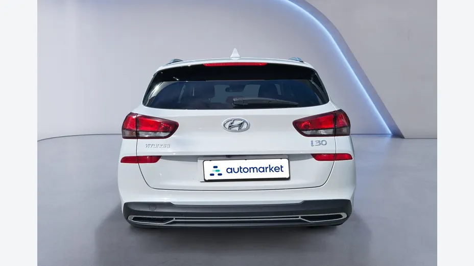 HYUNDAI i30 i30 1.5 T-GDI 48V Smart