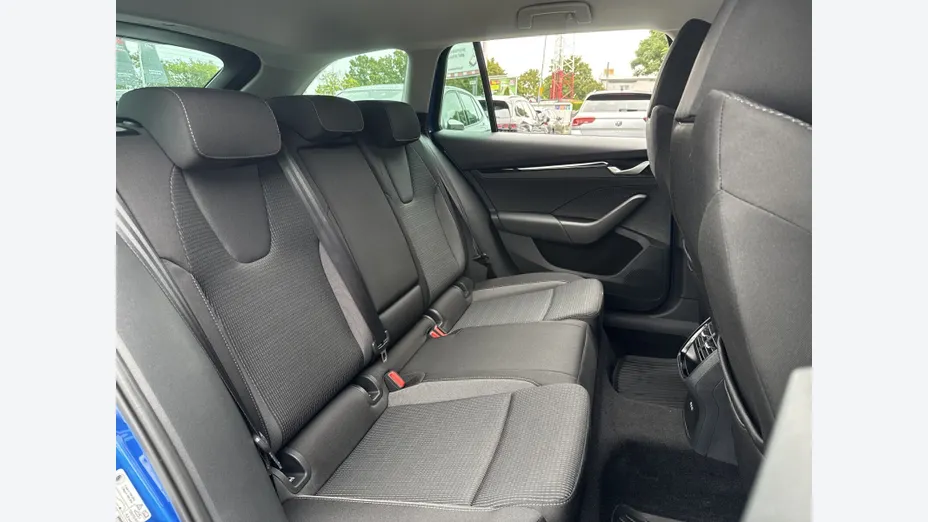 SKODA Octavia Octavia 1.5 TSI Edition 130 Selection