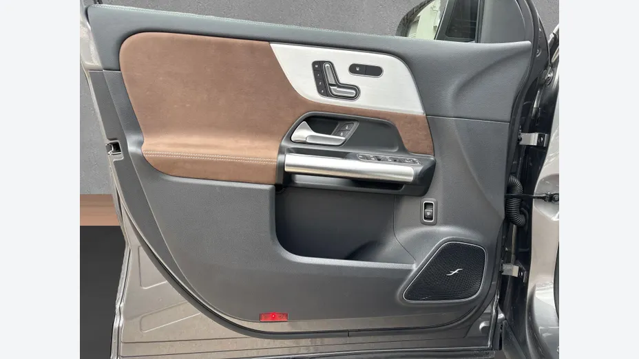 MERCEDES-BENZ GLA GLA 200 mHEV AMG Line 7G-DCT