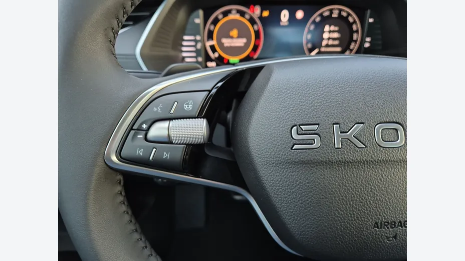 SKODA Octavia Octavia 1.5 TSI mHEV Drive Selection DSG Nowy