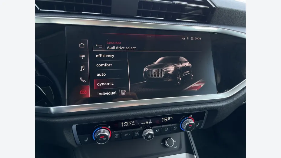 AUDI Q3 Sportback -