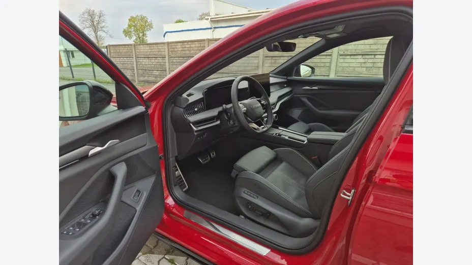 SKODA Superb Superb 2.0 TSI Sportline DSG Nowy