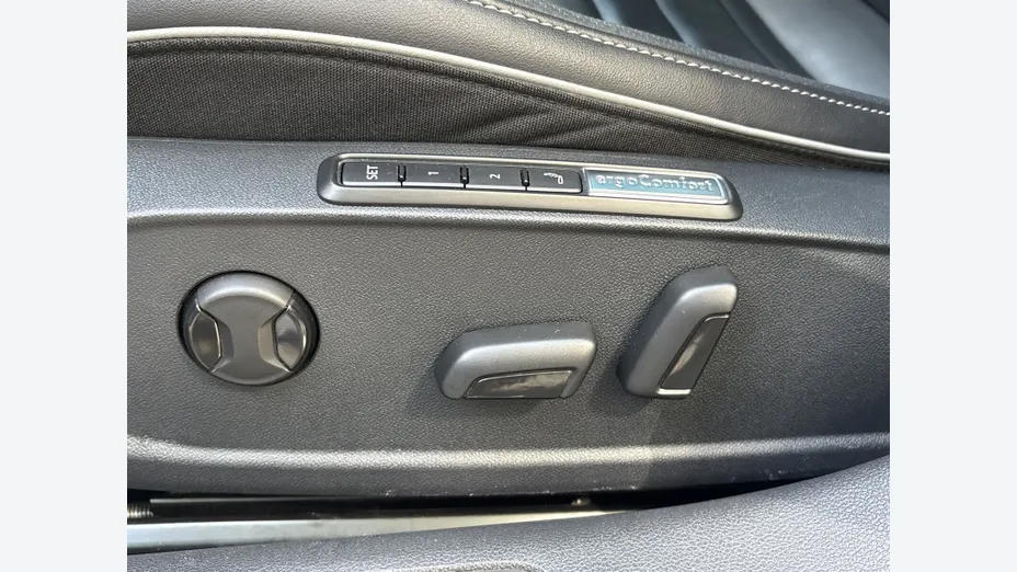 VOLKSWAGEN Arteon Arteon 2.0 TDI 4Motion R-Line DSG