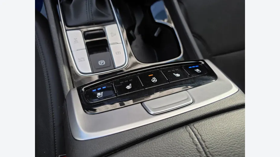 HYUNDAI Santa Cruz -