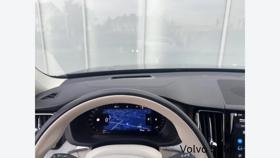 VOLVO XC60 XC60 B5 B AWD Ultimate Dark aut