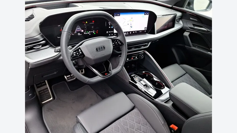 AUDI Q5 Q5 TFSI mHEV 150 kW Quattro S tronic