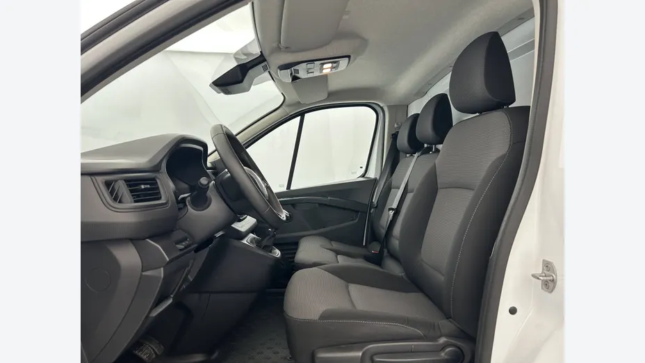 RENAULT Trafic -