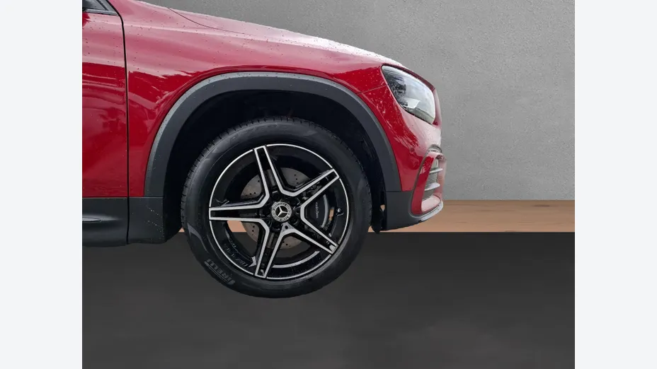 MERCEDES-BENZ GLB GLB 200 mHEV AMG Line 7G-DCT