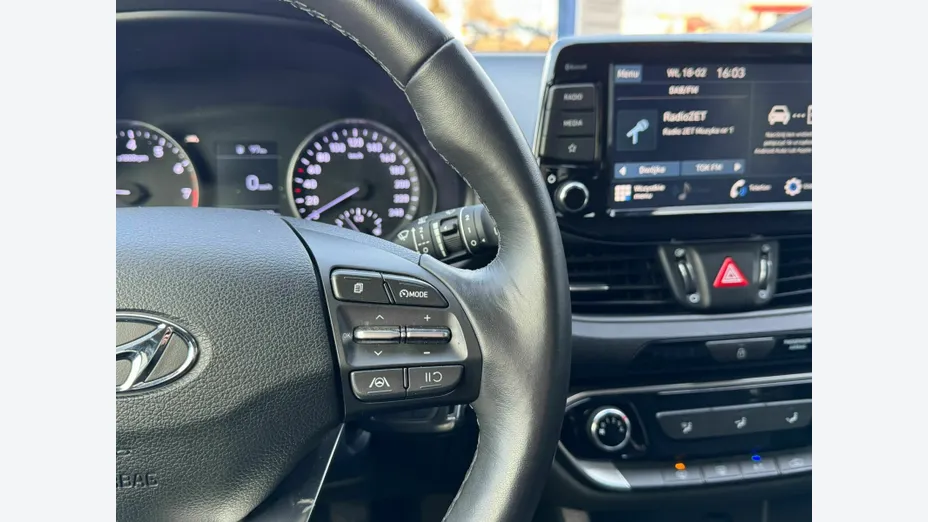 HYUNDAI i30 i30 1.5 T-GDI 48V Modern