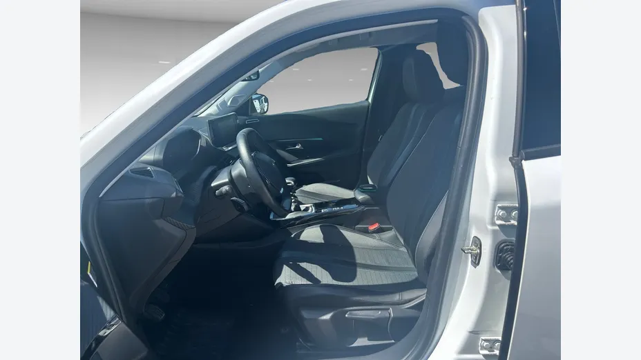 PEUGEOT 2008 -