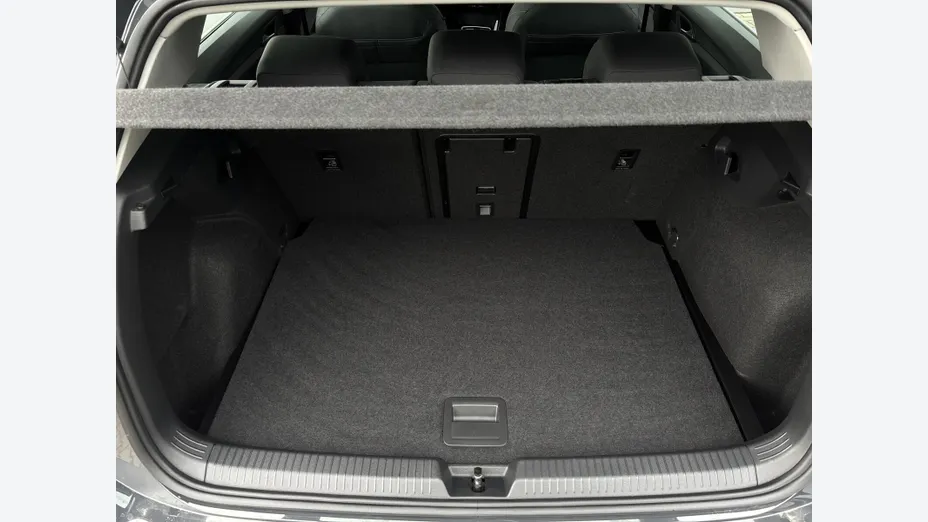 VOLKSWAGEN Golf Golf VIII 2.0 TSI Style DSG