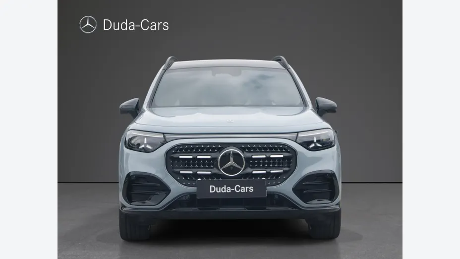MERCEDES-BENZ GLB -