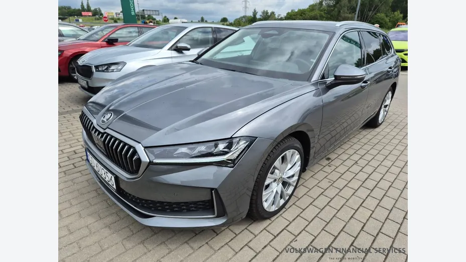 SKODA Superb Superb 1.5 TSI mHEV Selection DSG