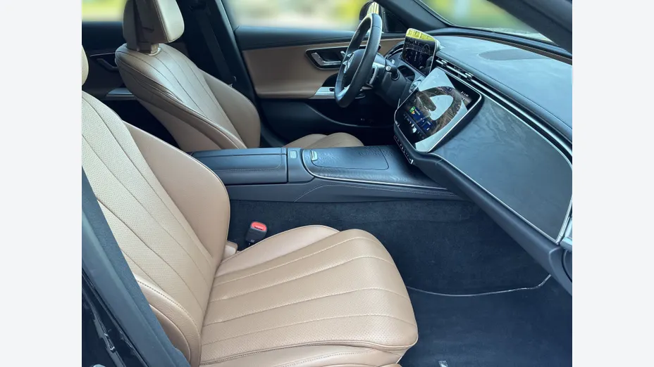MERCEDES-BENZ E Klasa E 220 d mHEV 4-Matic AMG 9G-Tronic