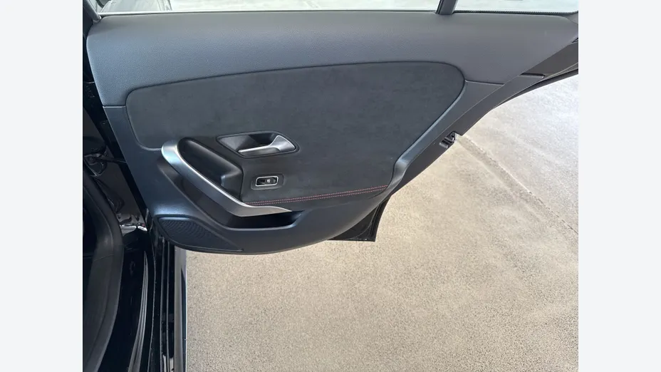 MERCEDES-BENZ A Klasa A 200 AMG Line 7G-DCT