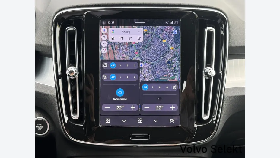 VOLVO XC40 XC40 B3 Plus Dark aut