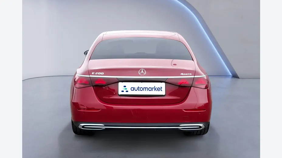 MERCEDES-BENZ E Klasa E 200 mHEV 4-Matic Avantgarde 9G-Tronic