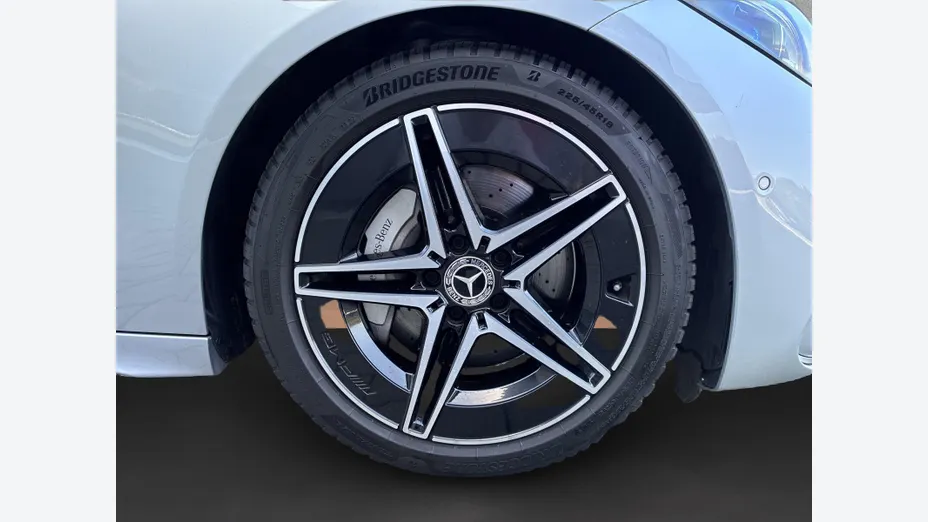 MERCEDES-BENZ C Klasa -