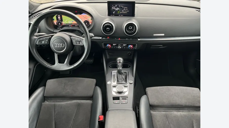 AUDI A3 Sportback -