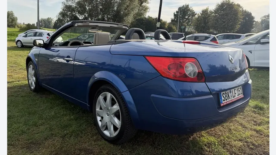 RENAULT Megane -