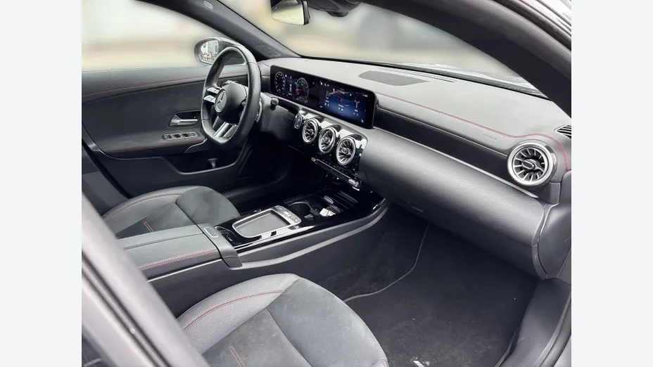 MERCEDES-BENZ CLA CLA 200 mHEV AMG Line 7G-DCT