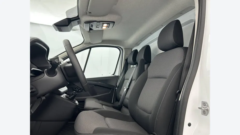 RENAULT Trafic -