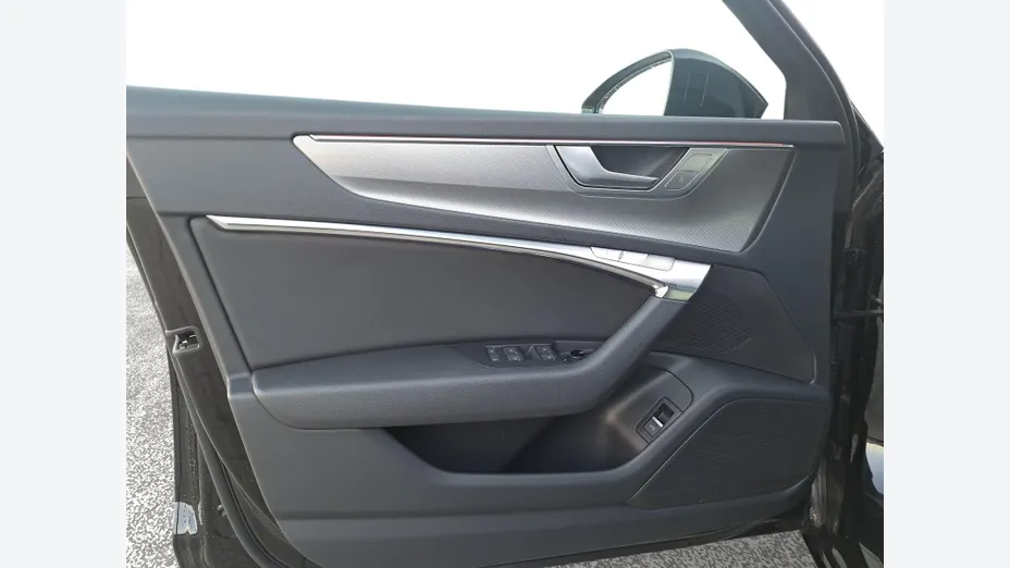 AUDI A6 Avant -