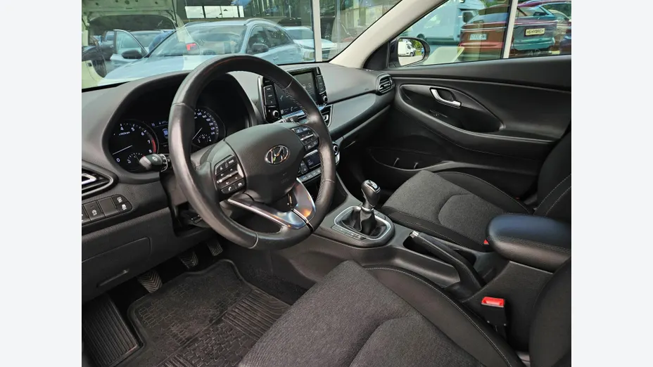 HYUNDAI i30 i30 1.5 T-GDI 48V Smart