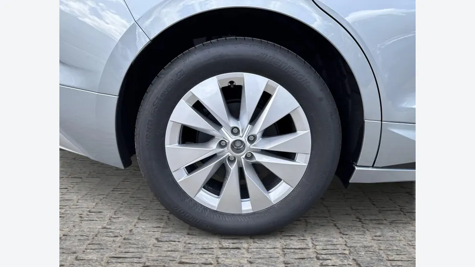 SKODA Enyaq Enyaq 85 82kWh Nowy