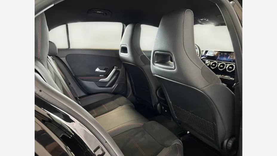 MERCEDES-BENZ A Klasa A 200 AMG Line 7G-DCT