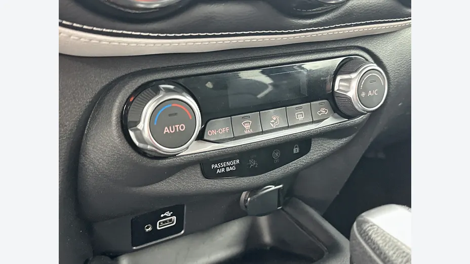 NISSAN Juke -