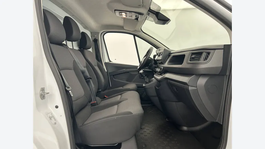 RENAULT Trafic -