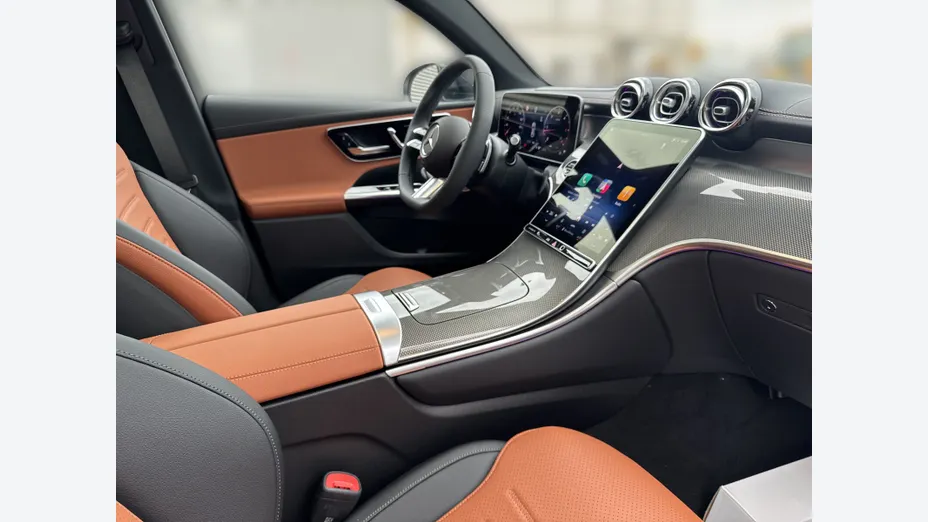MERCEDES-BENZ GLC -