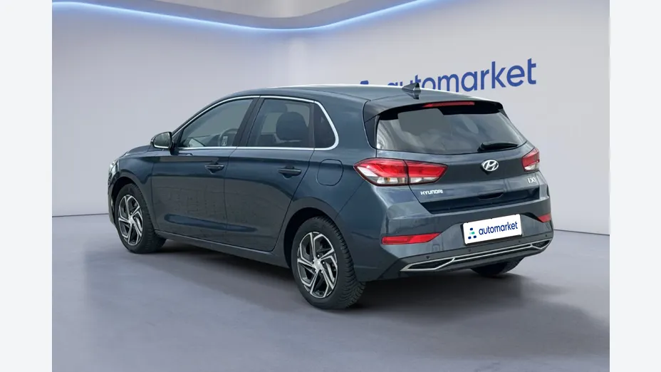 HYUNDAI i30 i30 1.0 T-GDI Smart