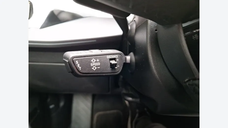AUDI A3 Limousine -