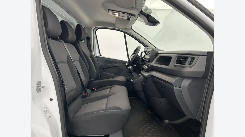 RENAULT Trafic -