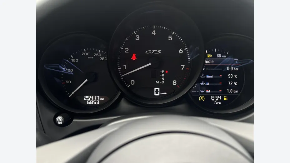 PORSCHE Macan Macan GTS