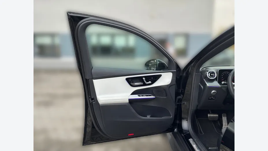 MERCEDES-BENZ GLC -