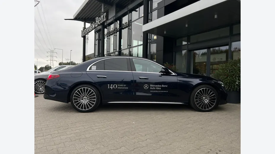 MERCEDES-BENZ E Klasa E 220 d mHEV 4-Matic AMG 9G-Tronic