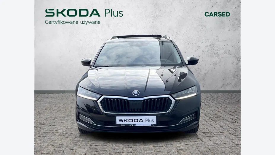 SKODA Octavia -