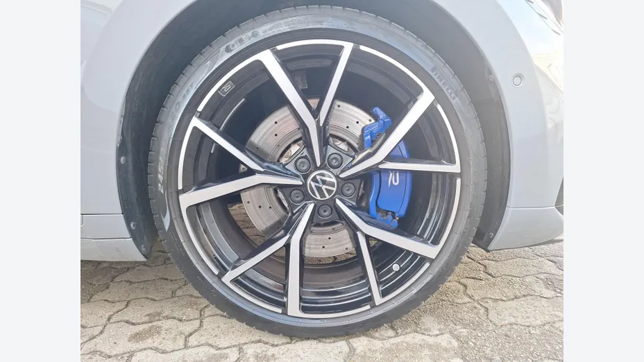 VOLKSWAGEN Arteon Arteon 2.0 TSI 4Motion R DSG