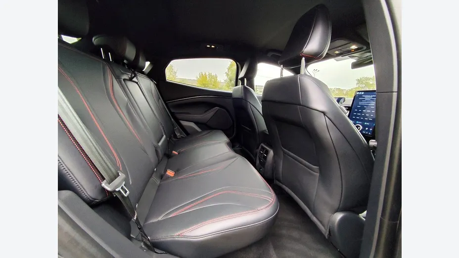 FORD Mustang Mustang 2.3 EcoBoost aut