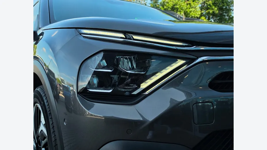 CITROEN C4 X C4 X 1.2 PureTech Shine S&S EAT8