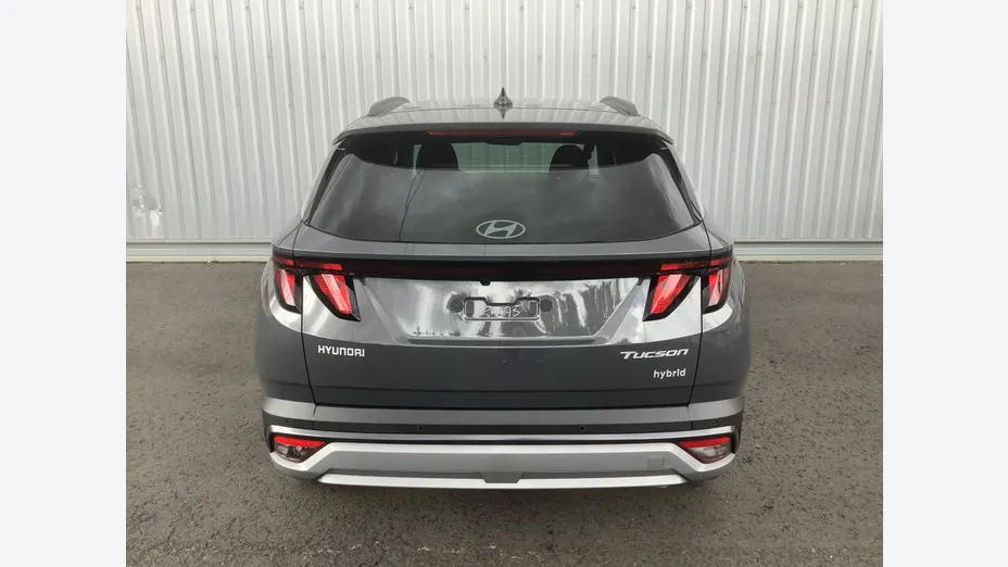 HYUNDAI Tucson -