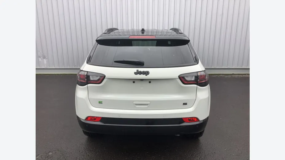 JEEP Compass -