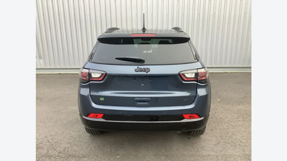 JEEP Compass -