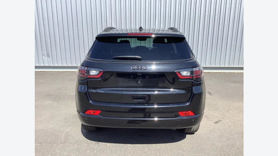 JEEP Compass -